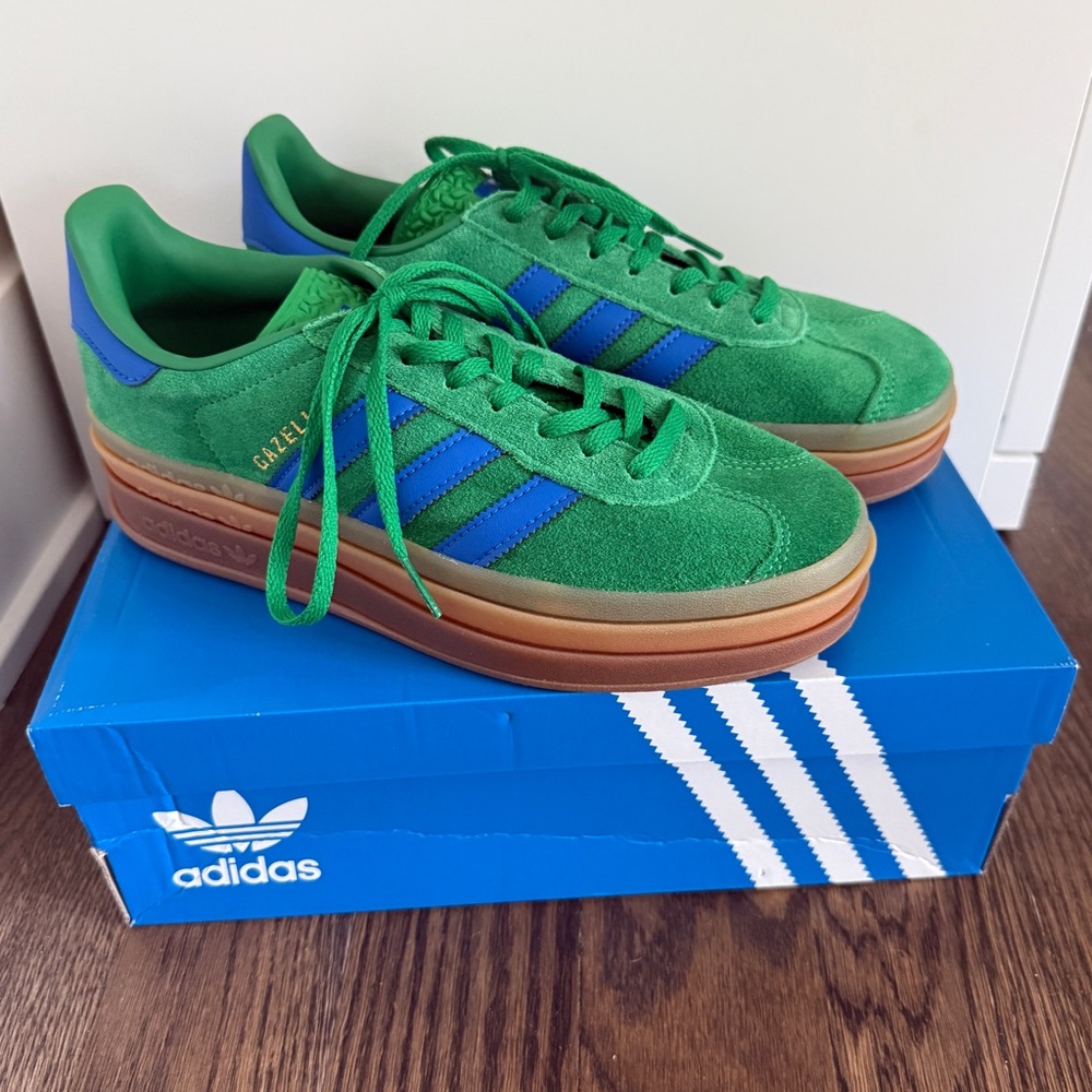 NEW, IN BOX Adidas Gazelle Bold - Women’s size 8